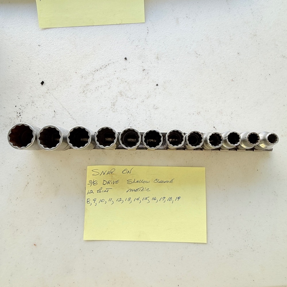 Snap-on 12pc 3/8 Drive Shallow Metric 12-Point Chrome Socket Set 8mm-19mm USA